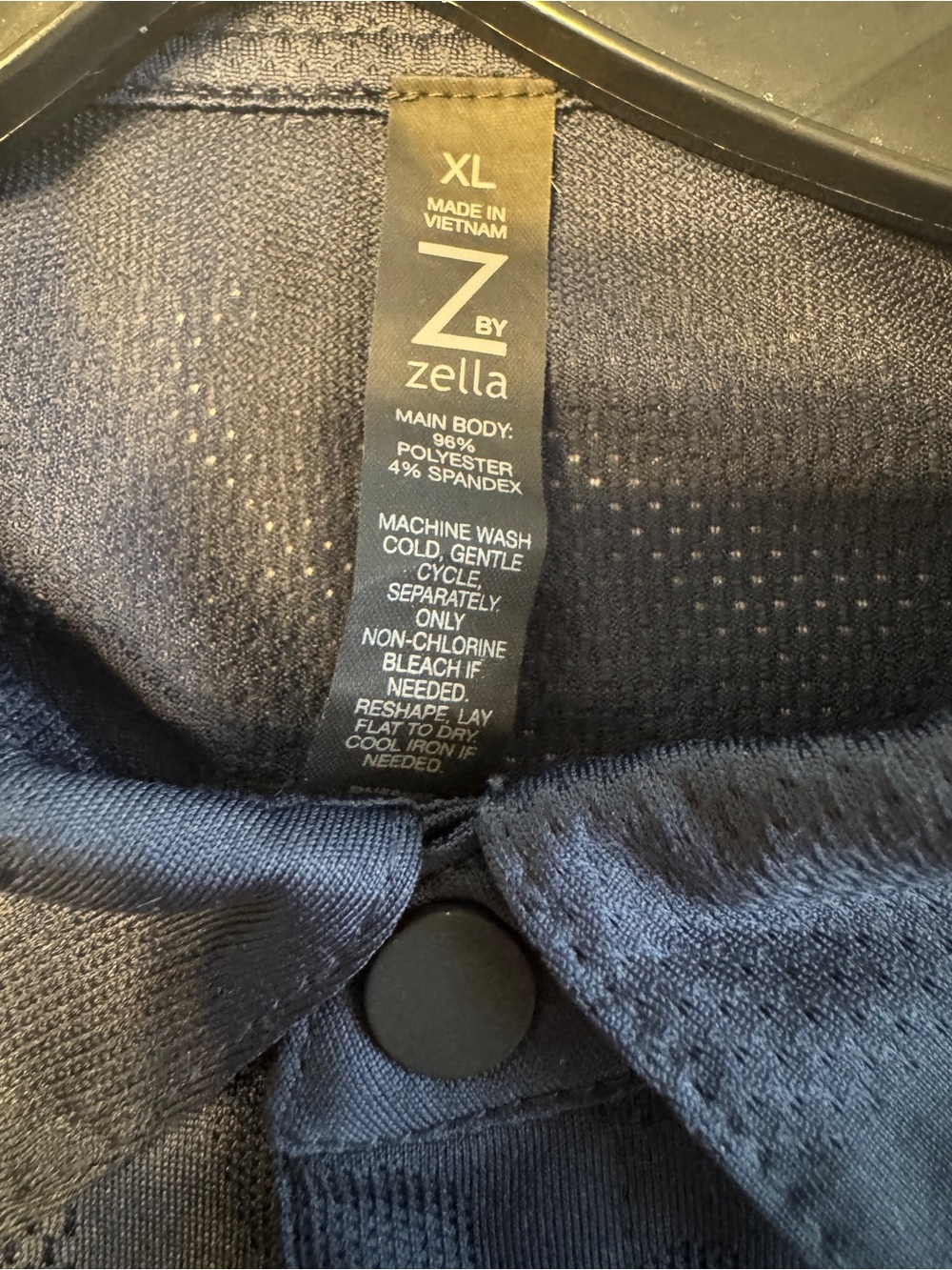 Zella Men's Polo in Navy Blue/ NEW without tag